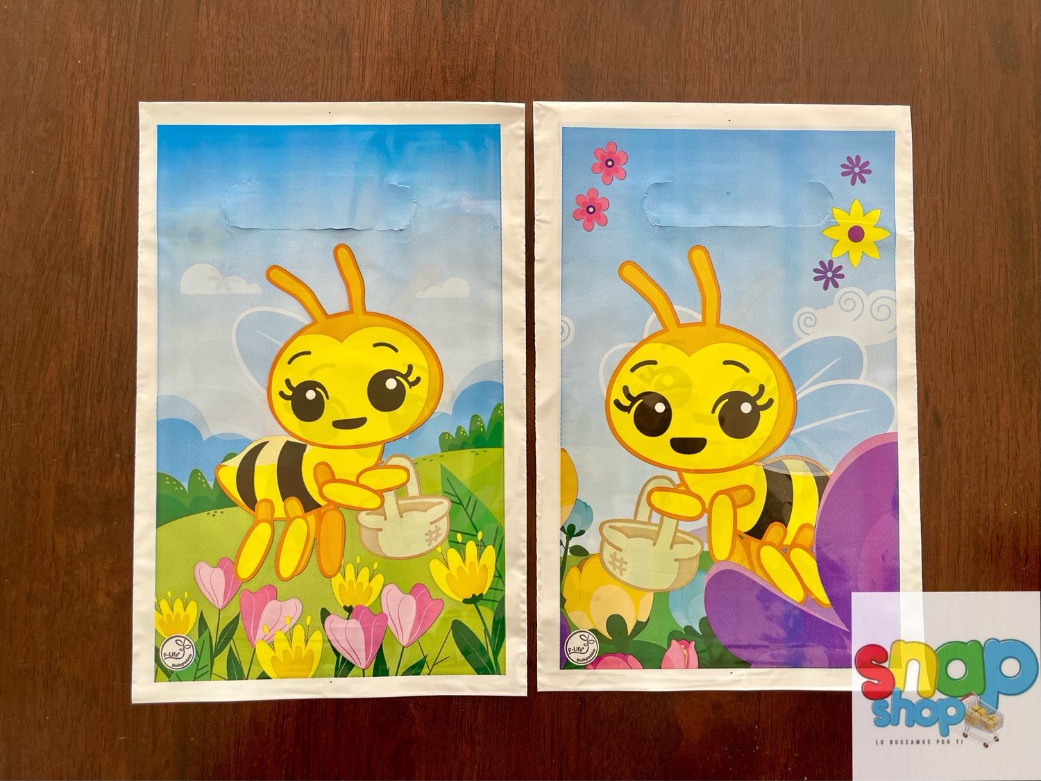 Paquete 10 bolsas para dulces 🍬 Abejita 🐝
