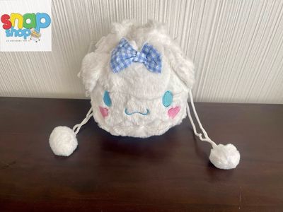 Cartera de peluche Cinnamoroll
