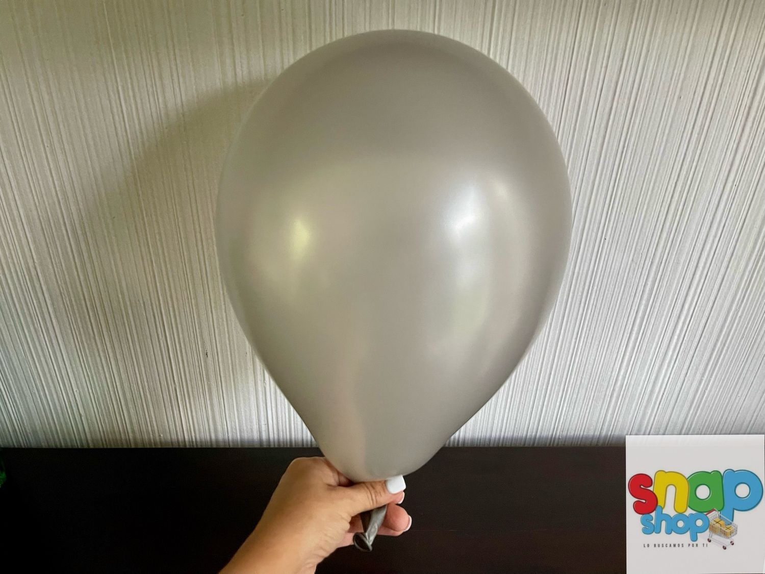 Paquete 24 globos látex plateados