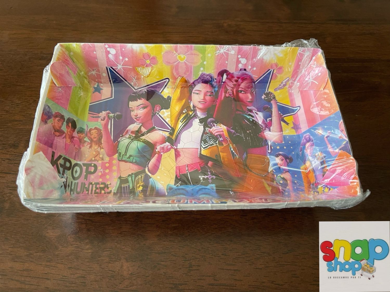 Paquete 10 bandejas / platos Guerreras K-Pop