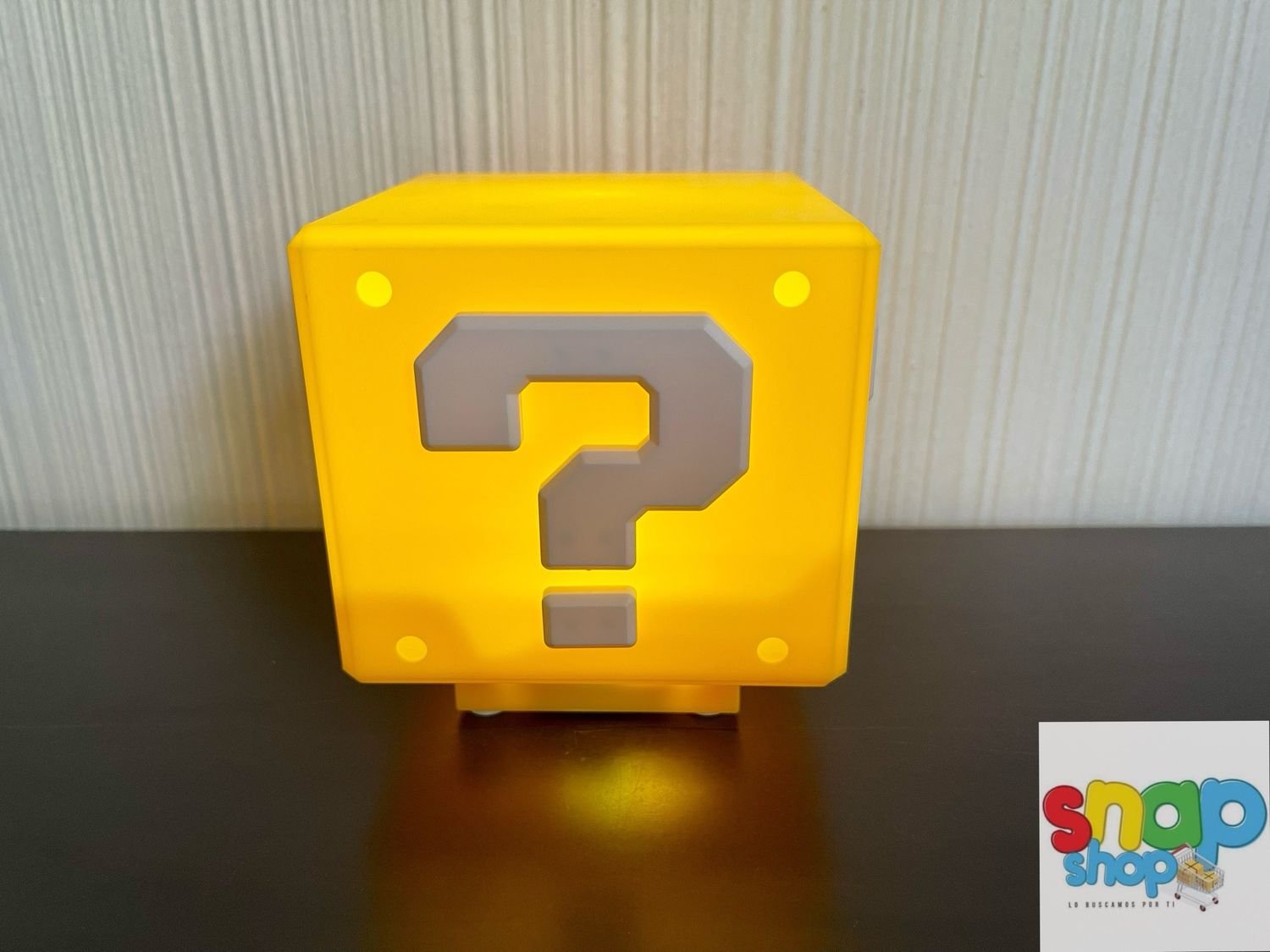 Lámpara cubo Mario Bros.