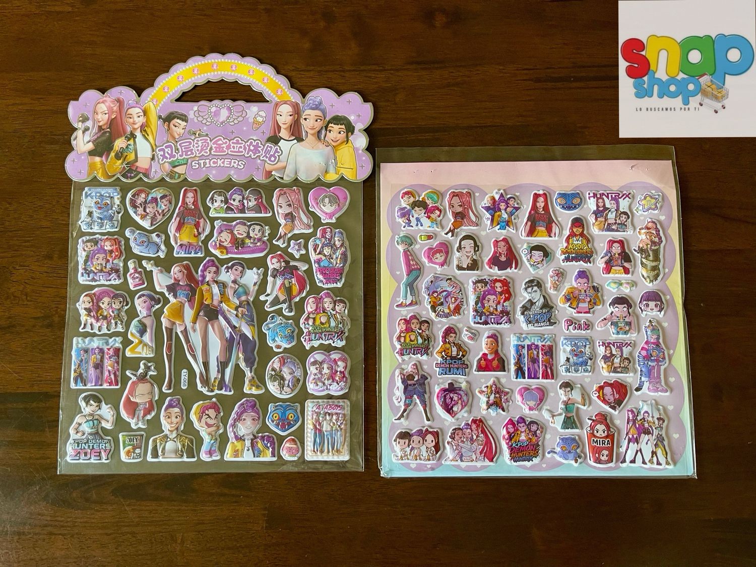 Set 2 hojas de stickers Guerreras K-pop