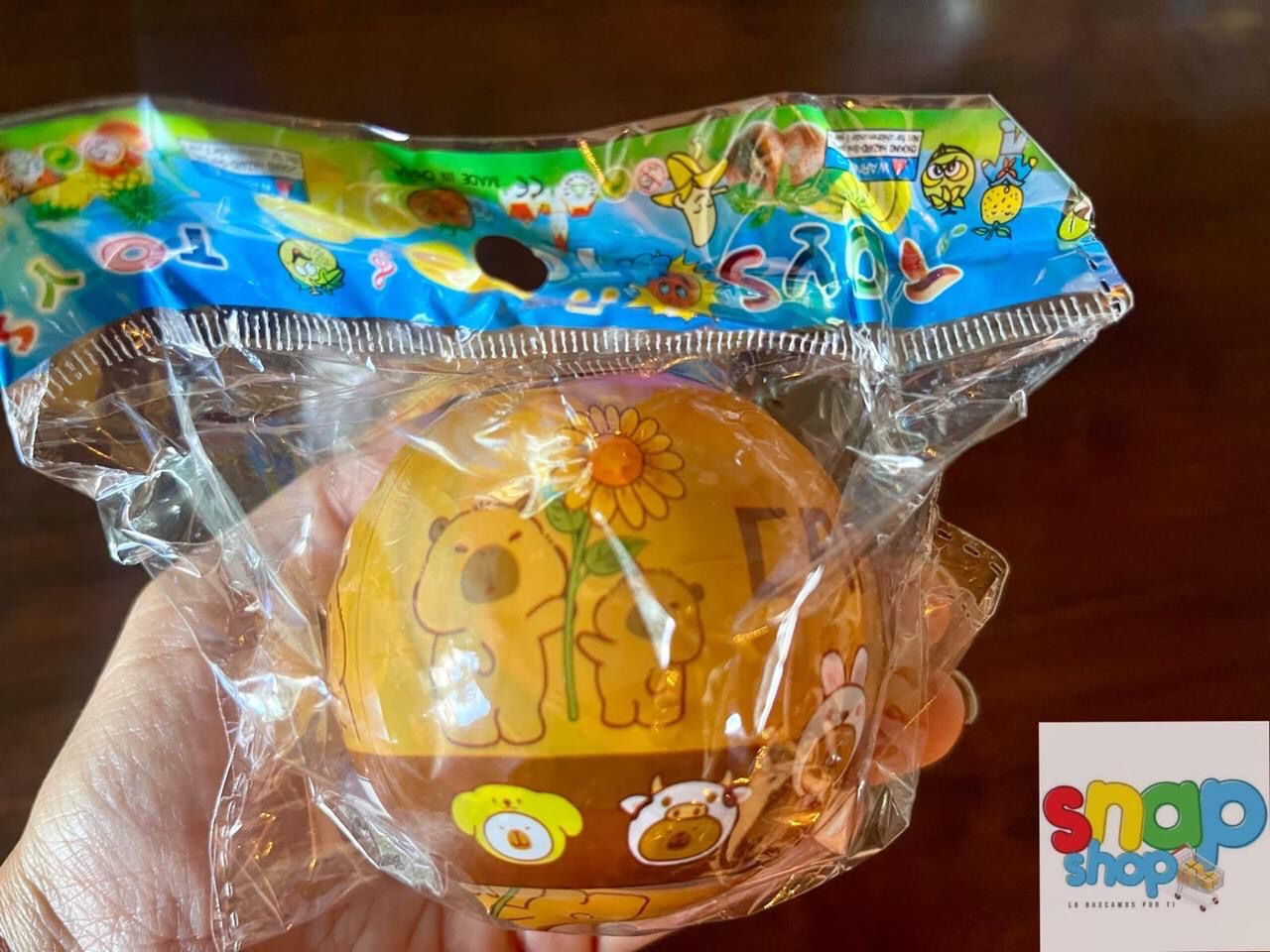 Bola sorpresa capibara