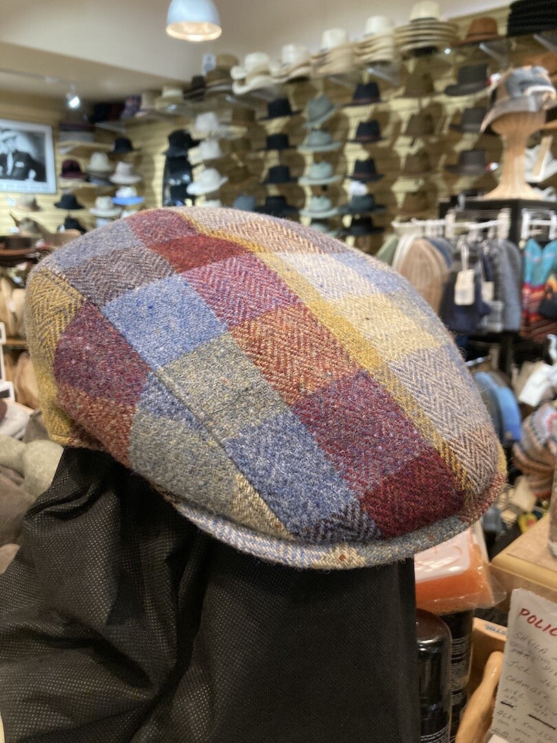 44 Relax 5332 | Donegal Tweed Cap, Size: 56cm Small