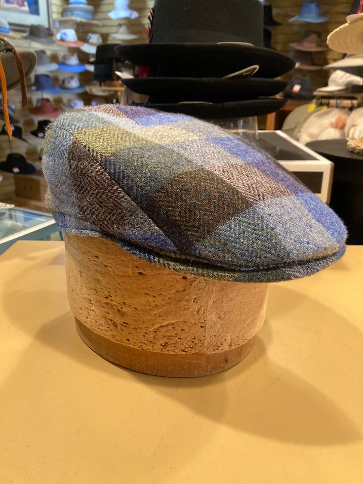 92 Relax 5331 | Donegal Tweed Cap, Size: 57 Medium
