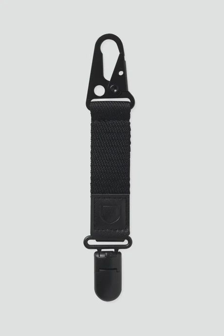 Proper Hat Clip, Colour: Black, Size: O/S