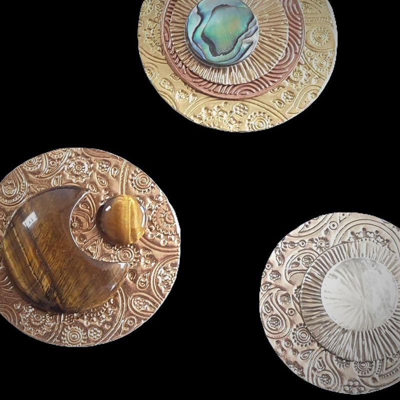 Grandes Broches