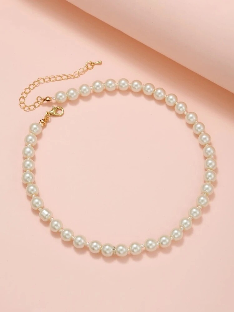 pearls necklase