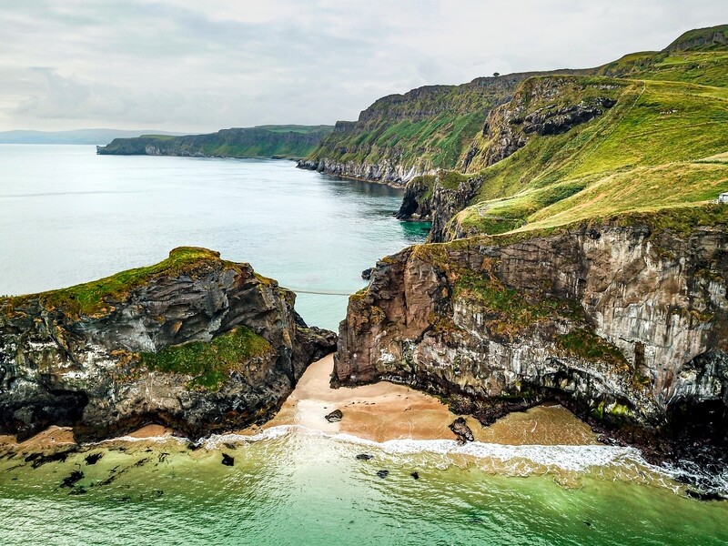 CARRICK-A-REDE ROPE BRIDGE 1