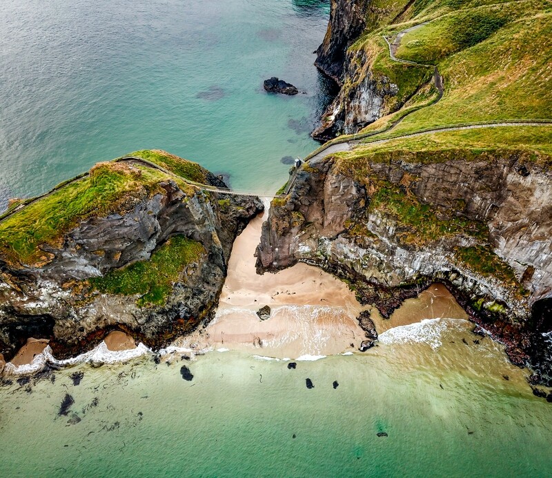 CARRICK-A-REDE ROPE BRIDGE 2