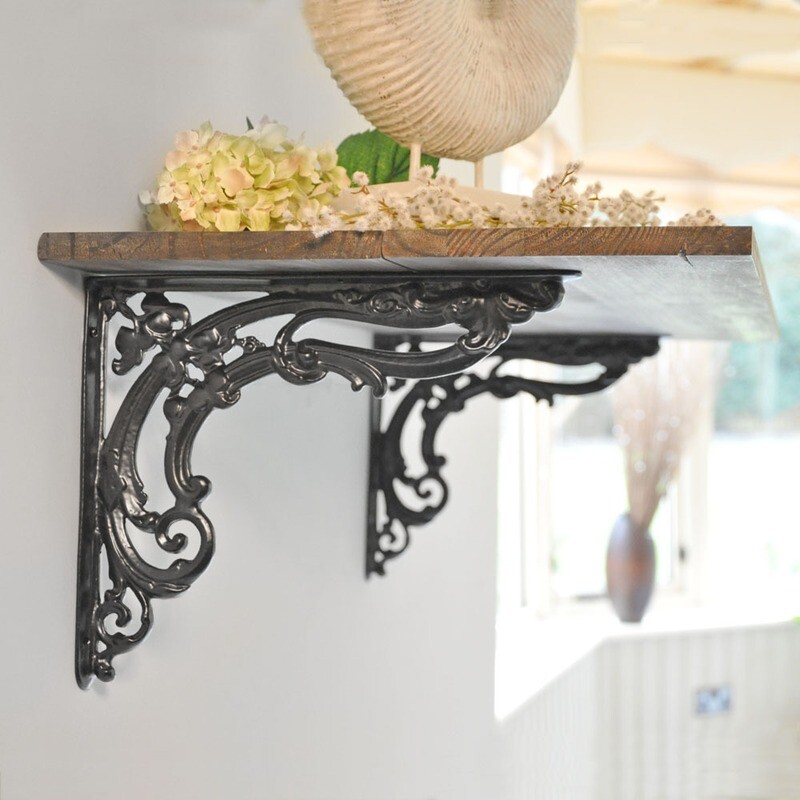 Victorian Leaf Cast Iron Shelf Bracket (Single)