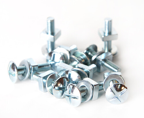 Gutter Nut & Bolt M6 x 25mm