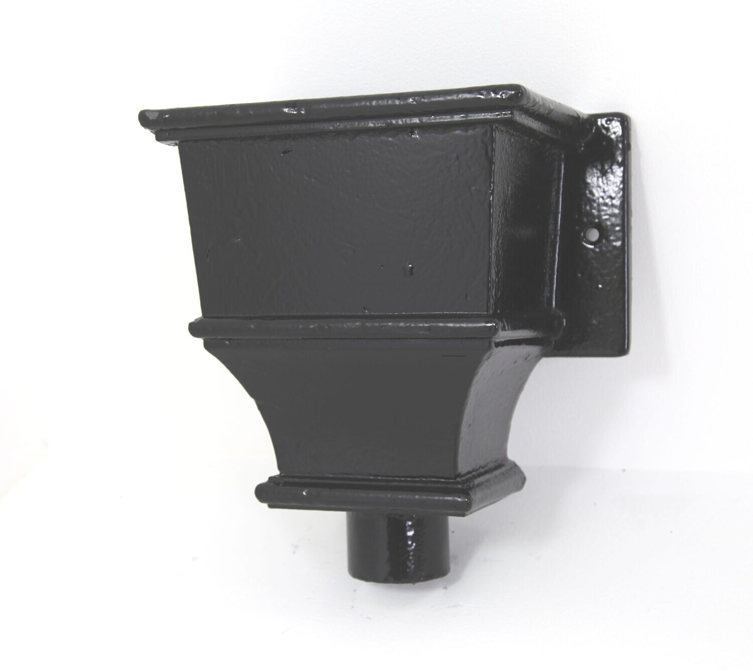 Cast Iron Ornamental Corner Hopper H97C