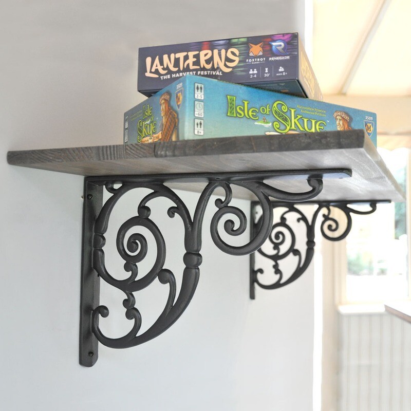 Swirl Cast Iron Shelf Bracket (Single)