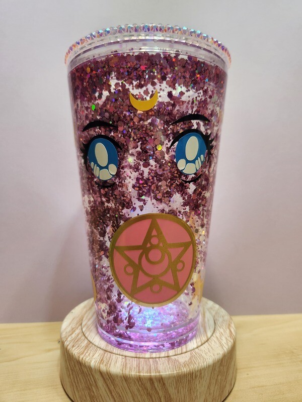 Snowglobe Tumbler 16oz