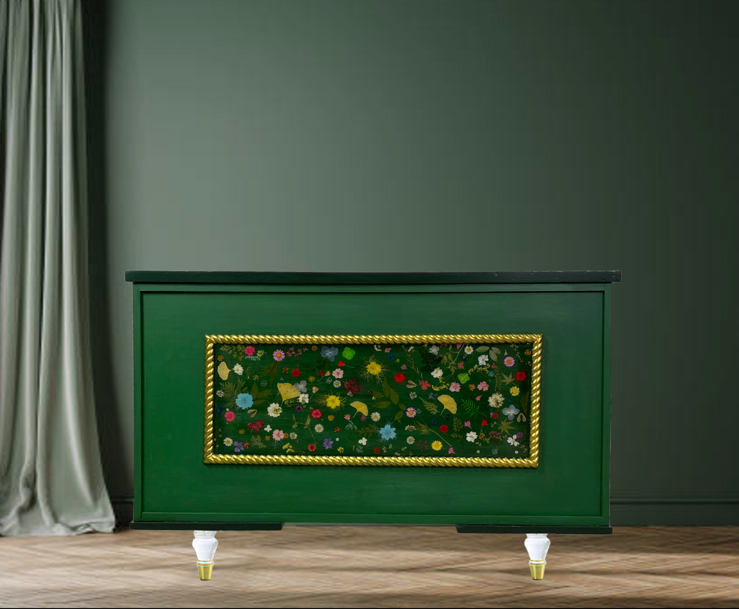 Verte&#39; Flora Resin Writing Desk