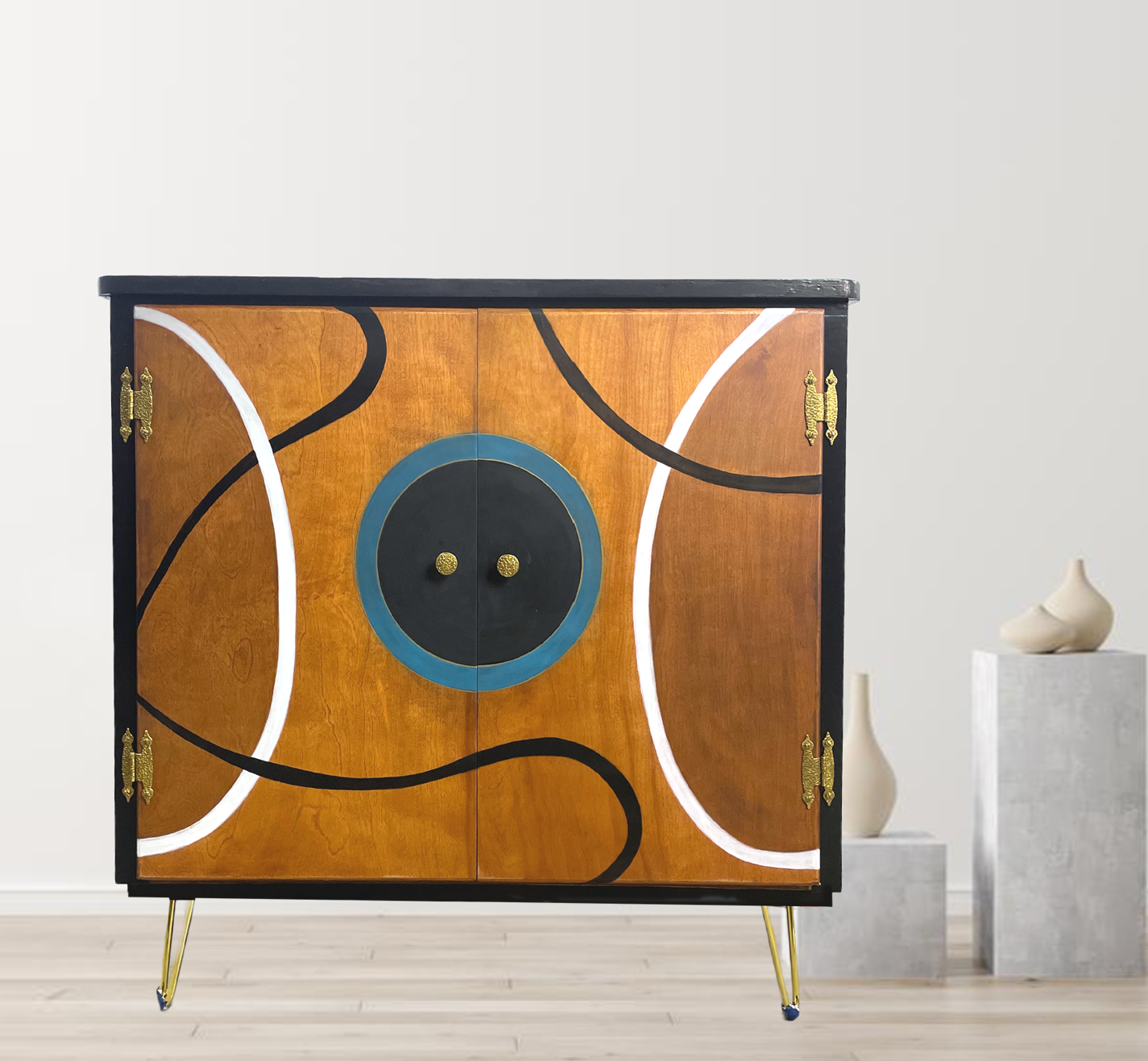VINTAGE RETRO STRIPE CREDENZA