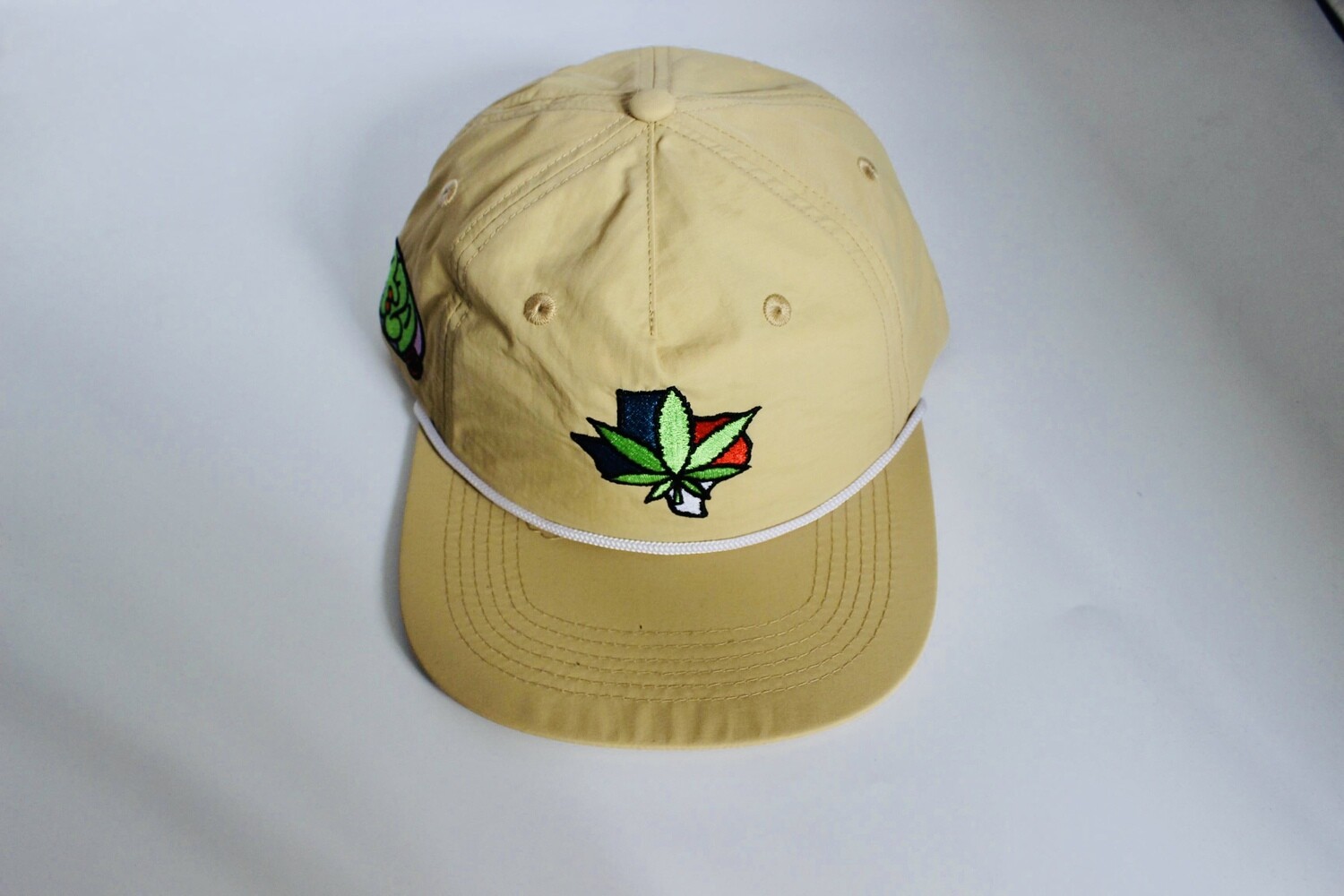 BIG TEXAS SNAPBACK HAT (TAN)