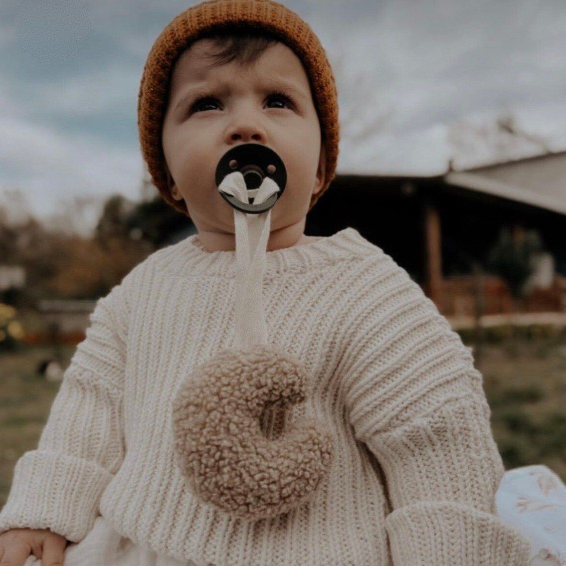 Speendoekje moon, Sand