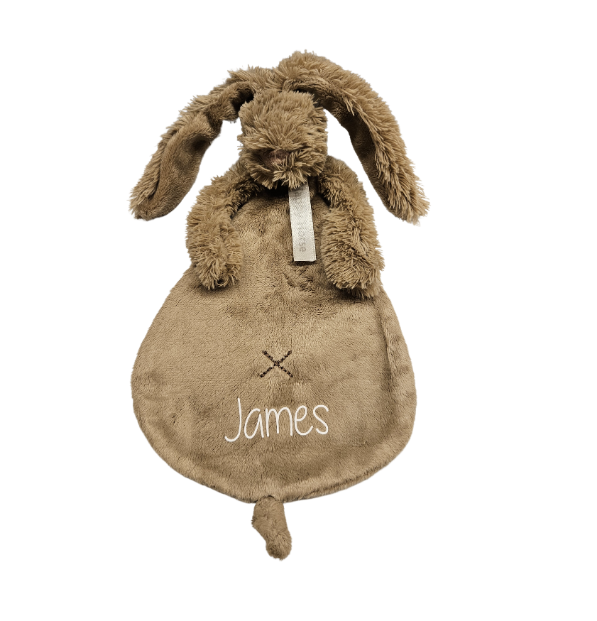 Rabbit Richie Tuttle, Clay