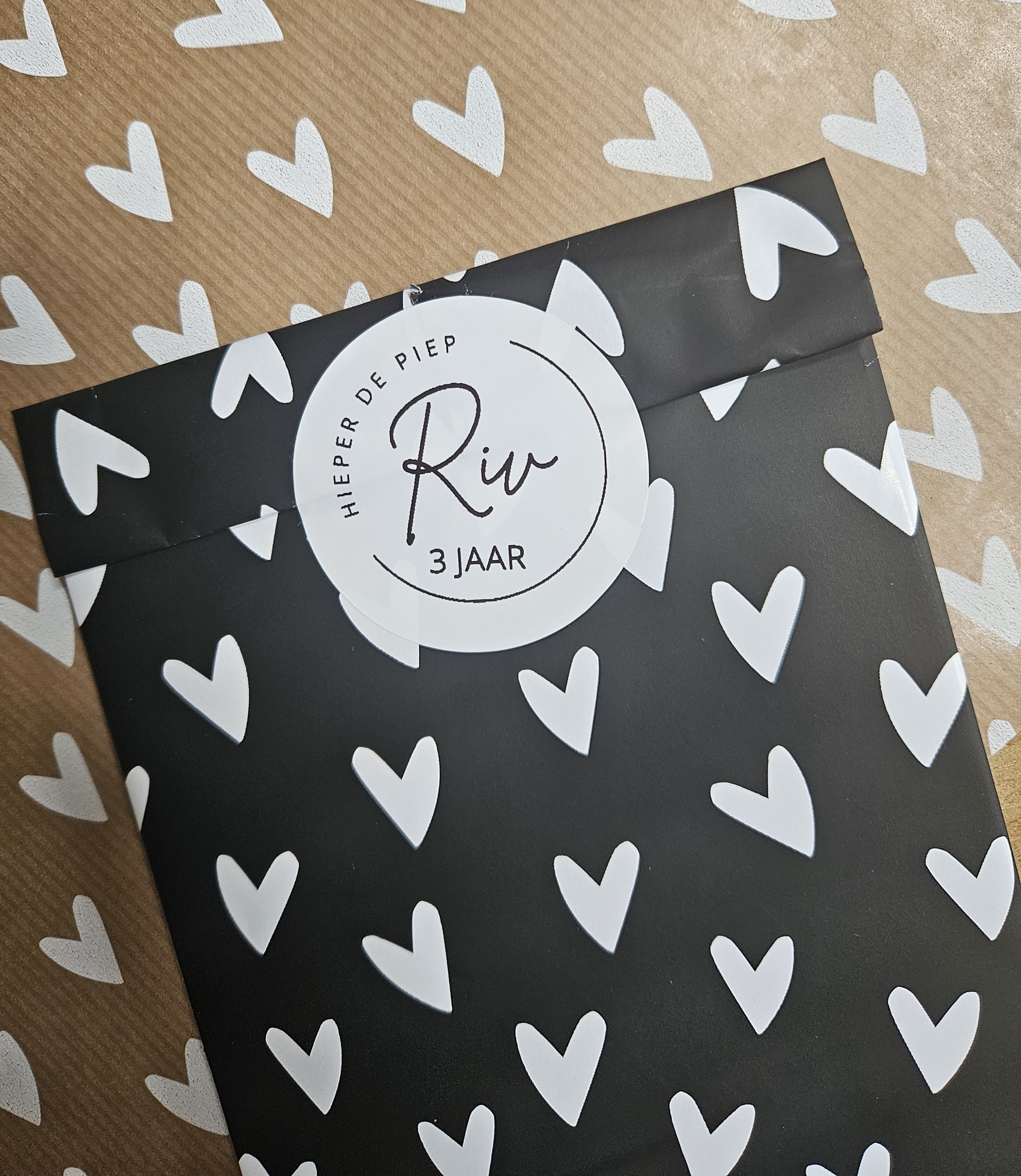 Traktatie sticker, verjaardag 10 stuks