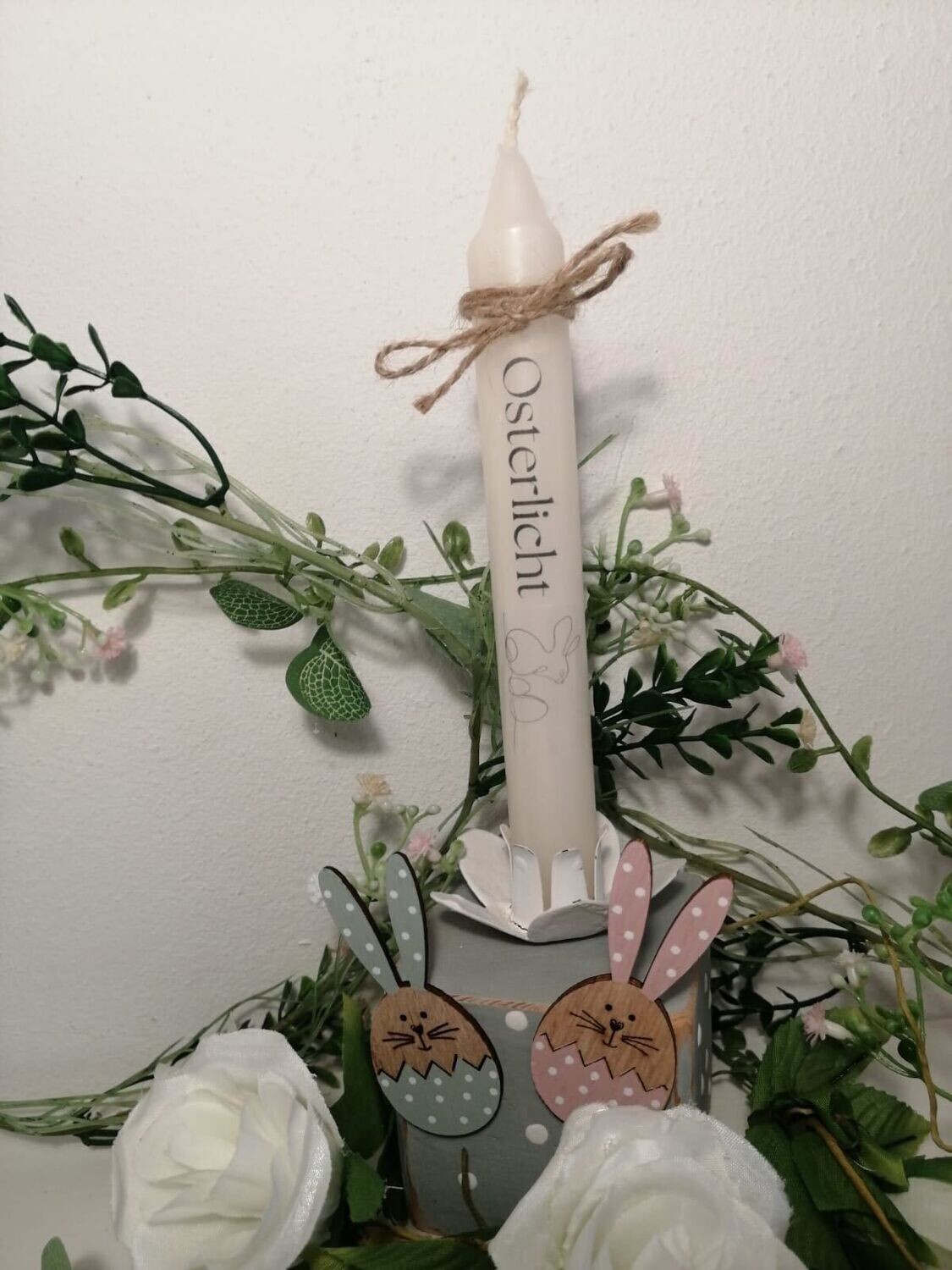 Wunderschöne Osterkerzen in champagner, Stabkerzen mit Ostergruß, Osterdeko, Deko für Ostern, Frühling, Osterhase