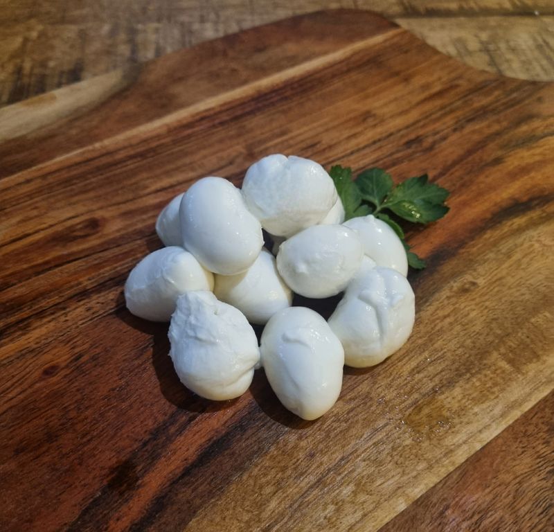 Buffel bocconcini (mini mozzarella) Buffel bocconcini (mini mozzarella)