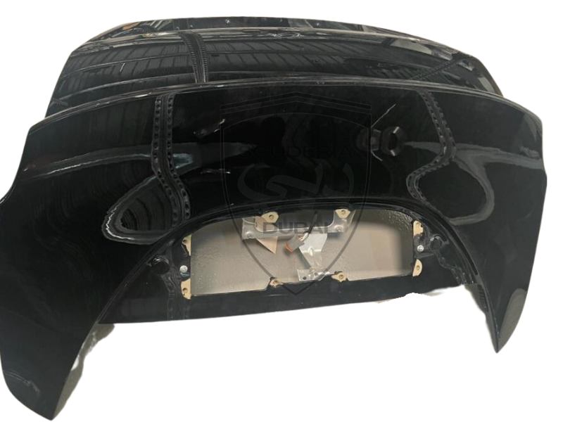 REAR BONNET FOR FERRARI  ROMA