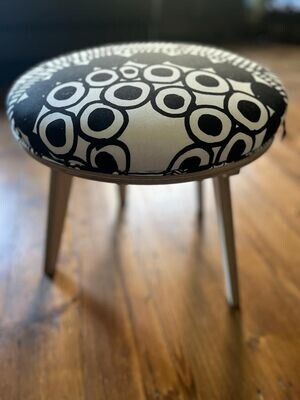 Marimekko Siirtopuutarha Modern Footstool
