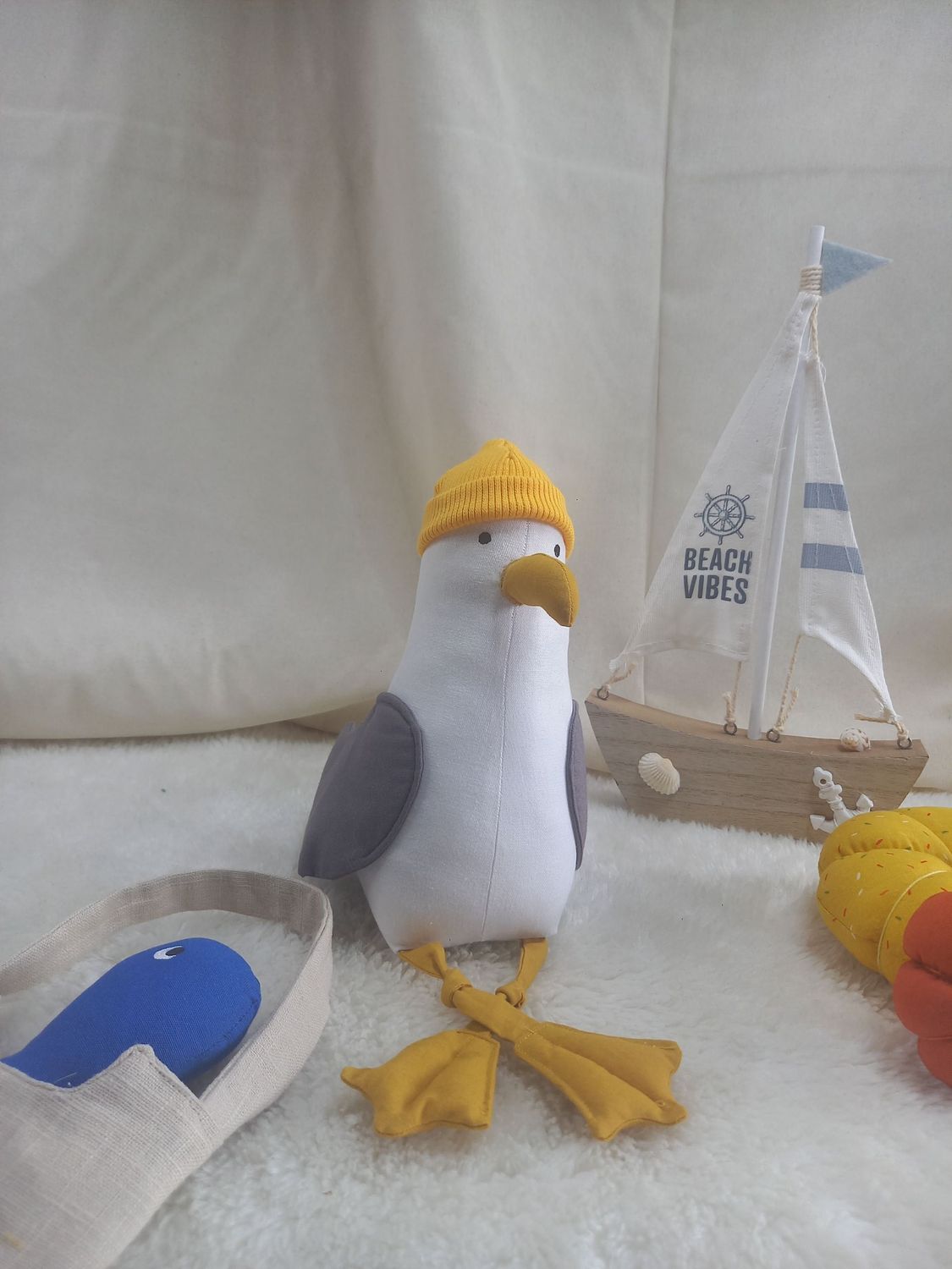 Möwe , Möwe mit Mütze, Sammlerstück, Nautisches Dekor, Nordsee, Möwe Spielzeug, Seevogel, Stofftier, Möwe, Kantenhocker, Versandfertig