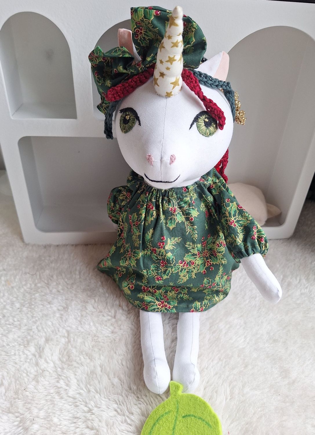 Stofftier Einhorn, Kuscheltier Einhorn, Weihnachtseinhorn