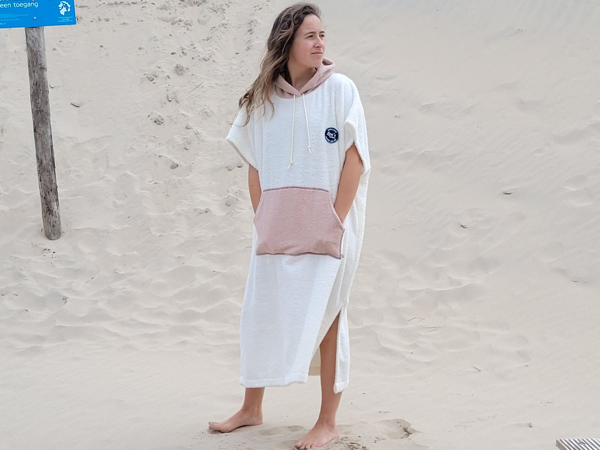 Lon's Poncho - Twee Kleuren Zalm en Wit