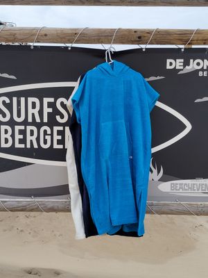 Lon's Poncho - Zee Blauw Lon's Poncho - Zee Blauw