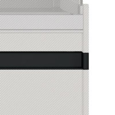 Standard configuration: Baseboard and molding - BLACK