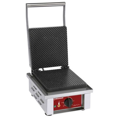 Electric waffle iron for waffle cones (ice cream)