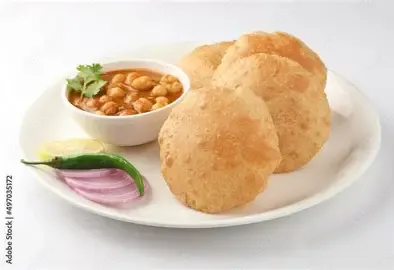 Poori With Chole