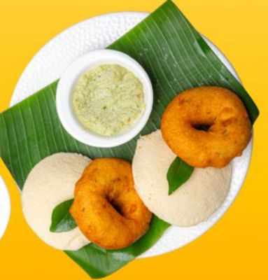 Idli &amp; Vada Combo (2 Idli, 2 Vada)