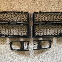 Original set  for  standard bumper (R/T , SXT, SE)