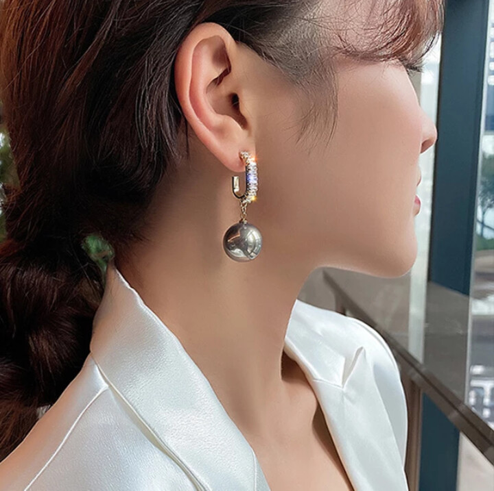 drop pearl earrings