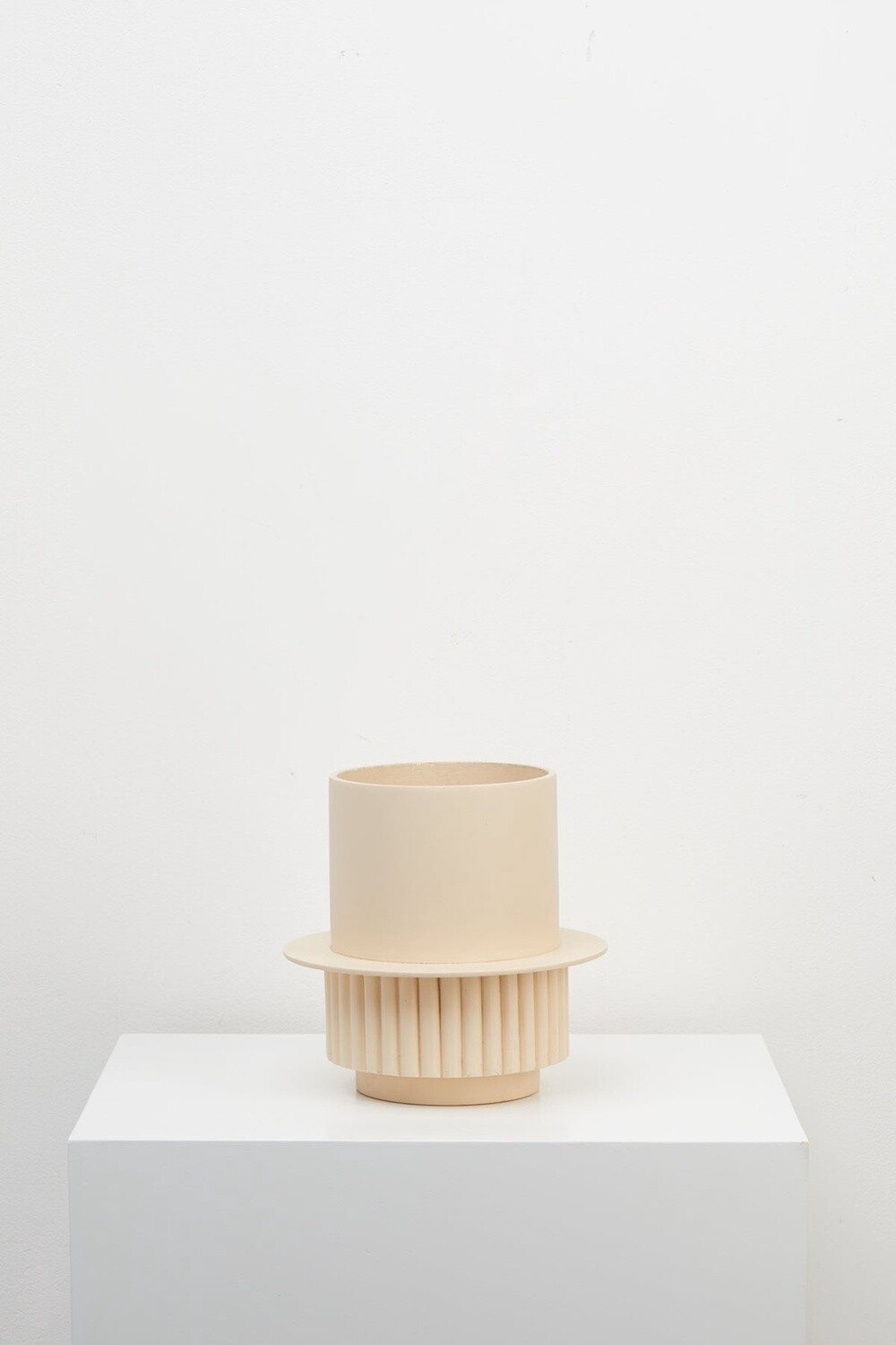 Roma Pot, Colour: Fossil