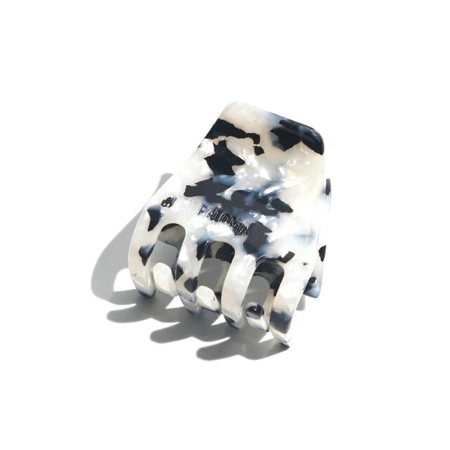 Petite Claw Clip in Cookies &amp; Cream
