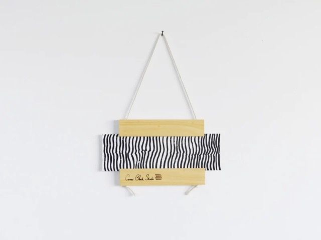 Card Frame in Raw Pine