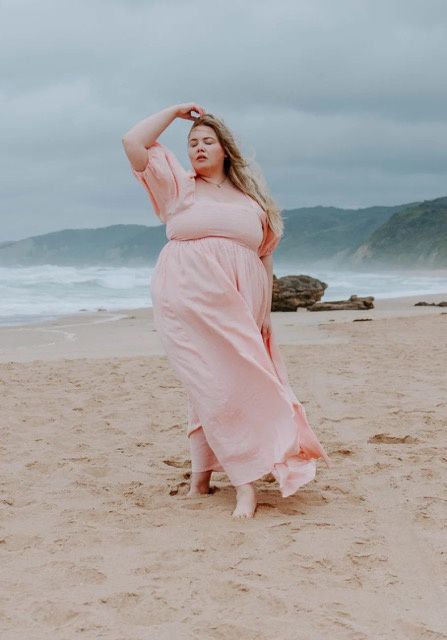 Beth Square Neck Maxi Dress in Peach