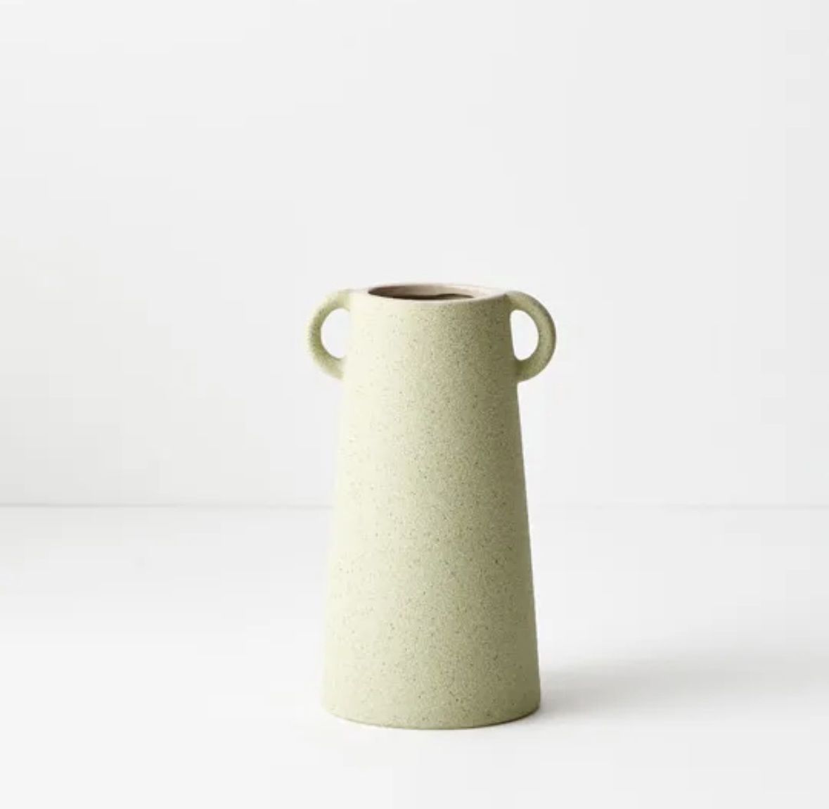 Alessia Vase in Pistachio