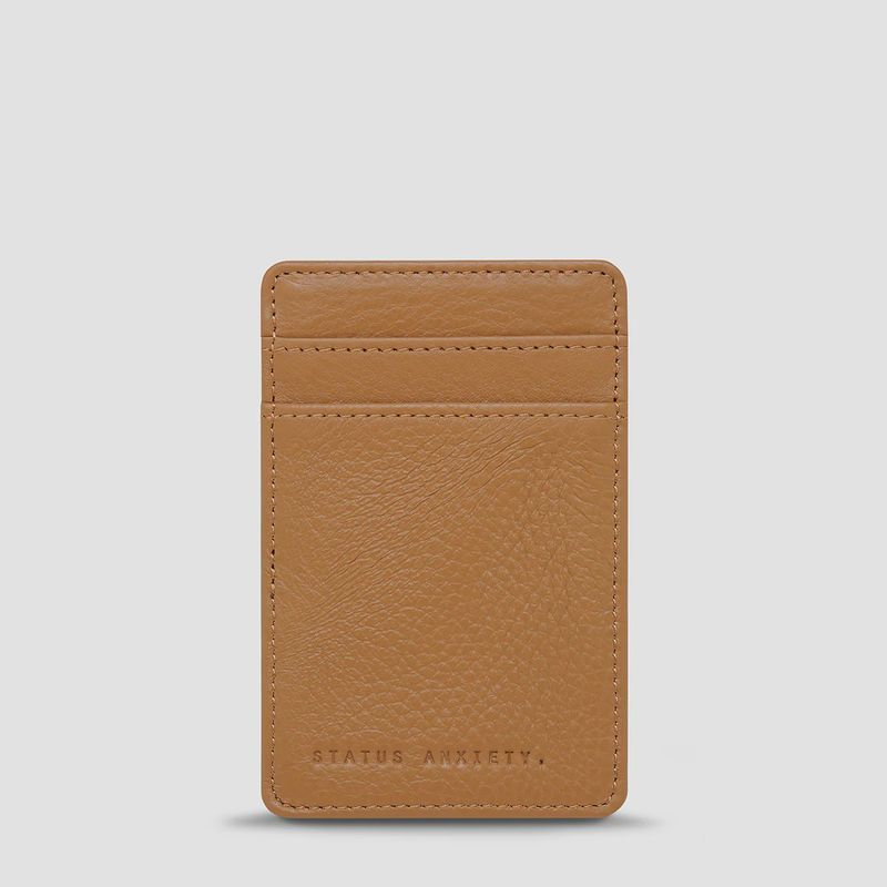 Flip Wallet in Tan