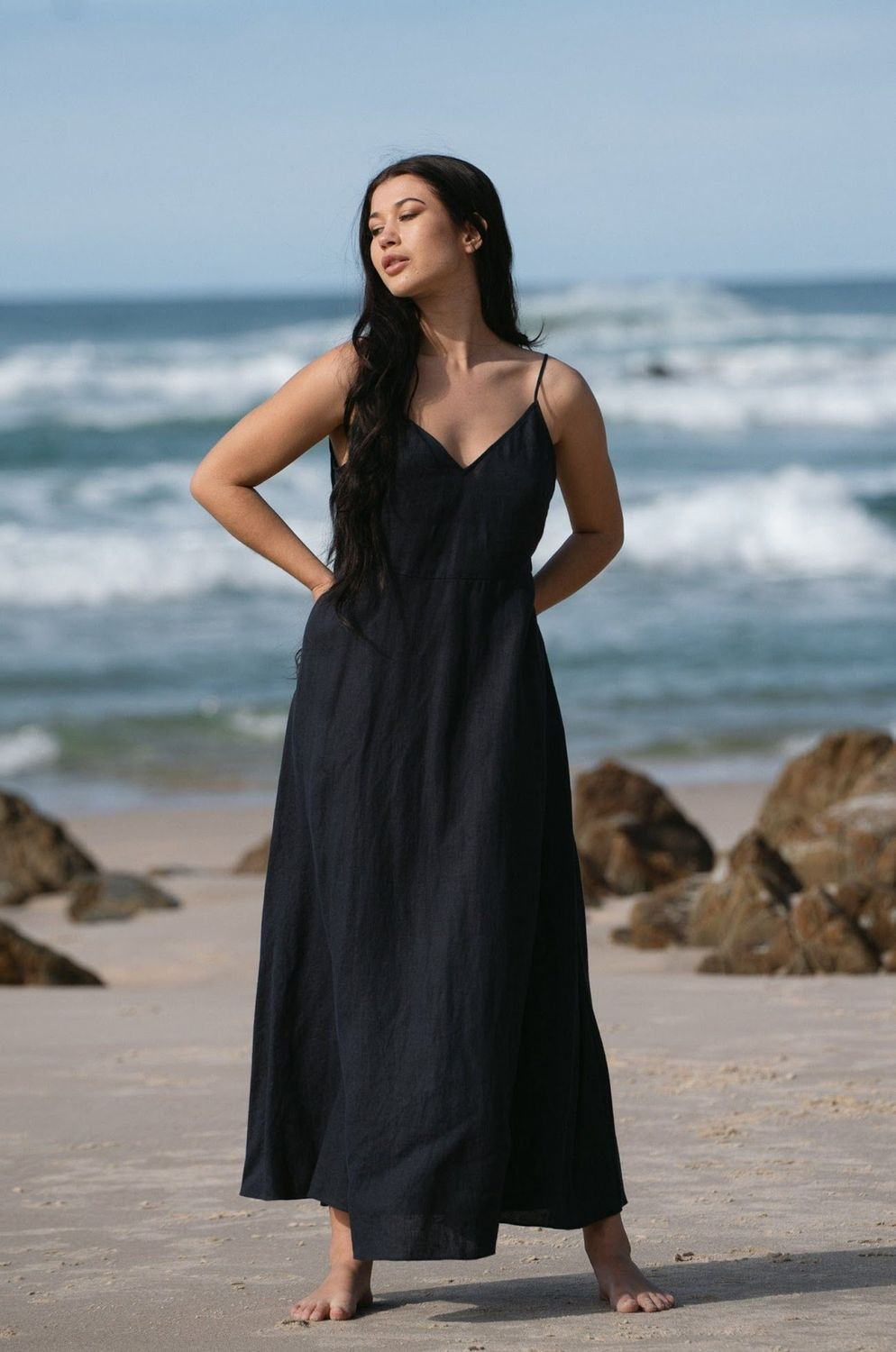 Zoe Linen Dress in Navy