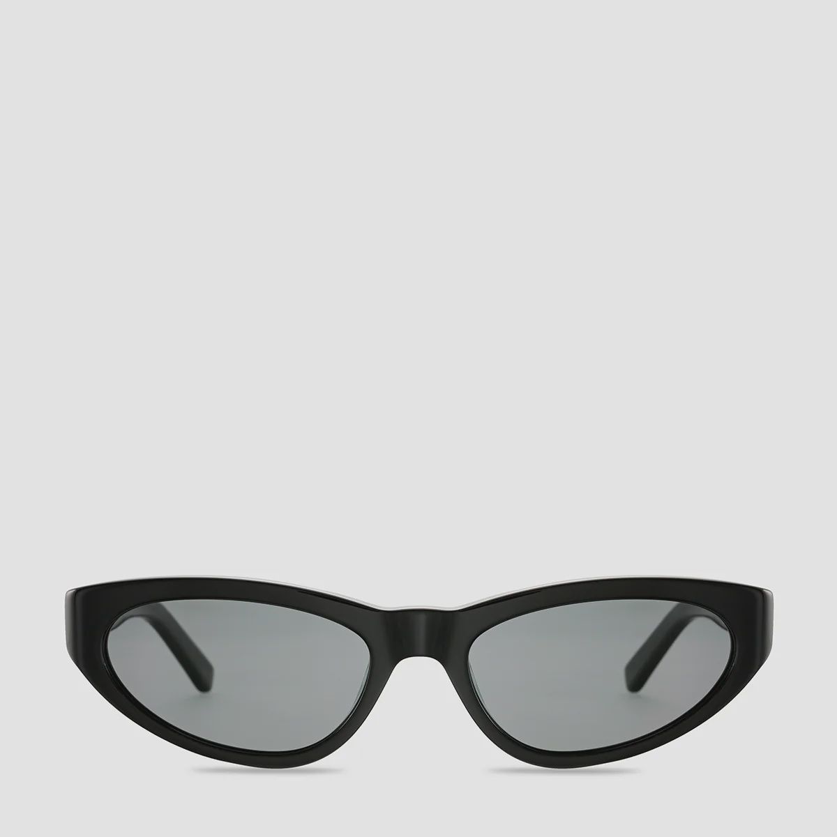 Mindless Sunglesses in Black