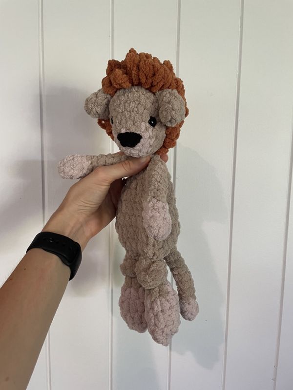 Mini Lion Snuggler