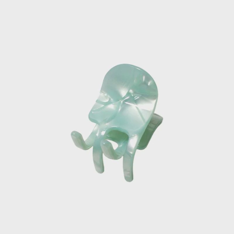 Mini Claw Clip in Iceberg