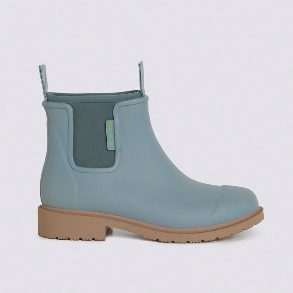 Bobbi Ankle Boot in Seafood by Merry People